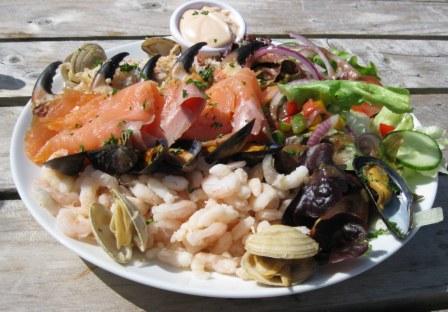 Irish Seafood platter - Linanne's Lobster Bar, New Quay, County Clare