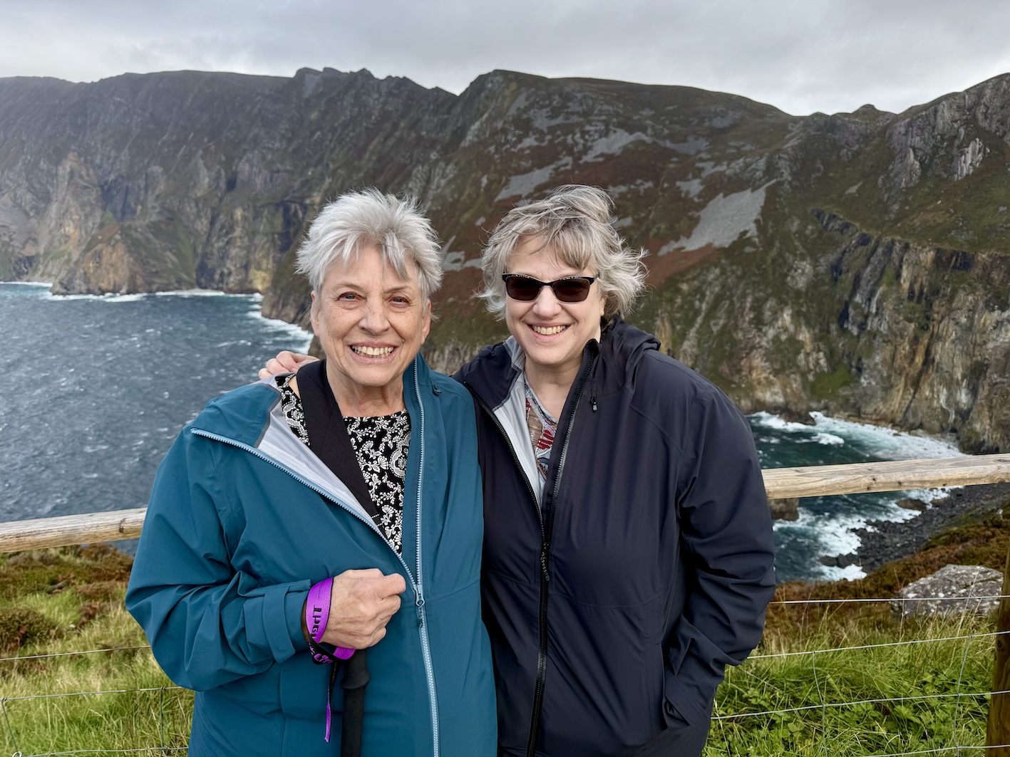 Wendy & Kathleen Ely, Sliabh Liag, Donegal