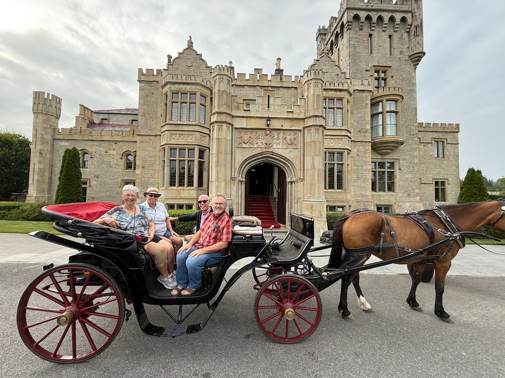 Heather, Faye, Donald & Kevin taking a horse & carriage ride at Lough Eske Castle, County Donegal